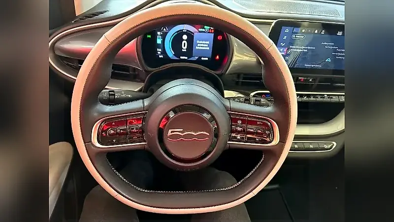 Fiat 500e - Imagem 11