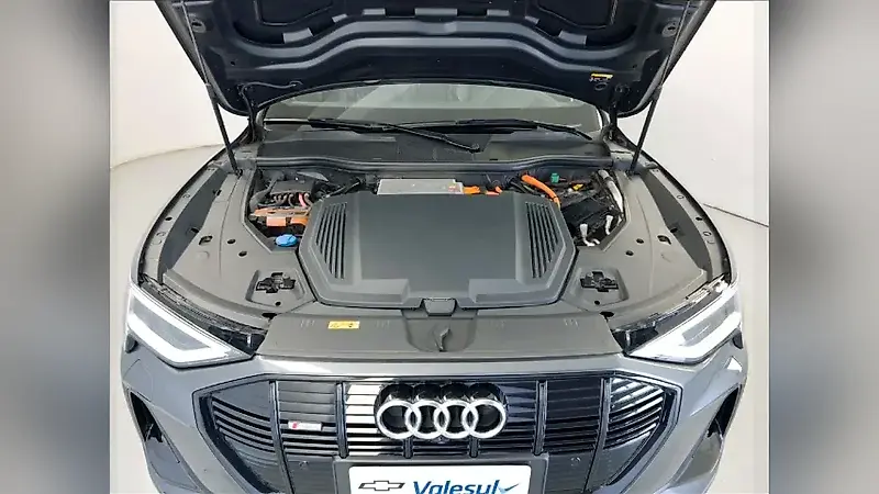 Audi E-tron - Imagem 11