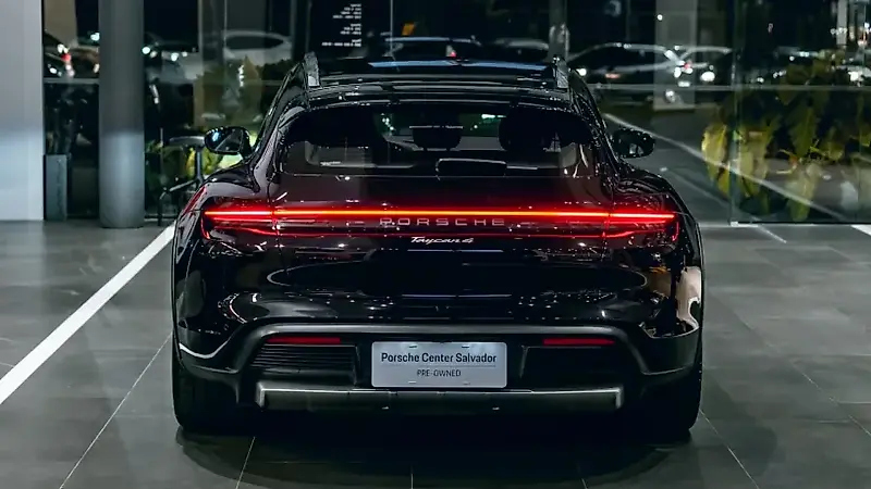 Porsche Taycan - Imagem 5