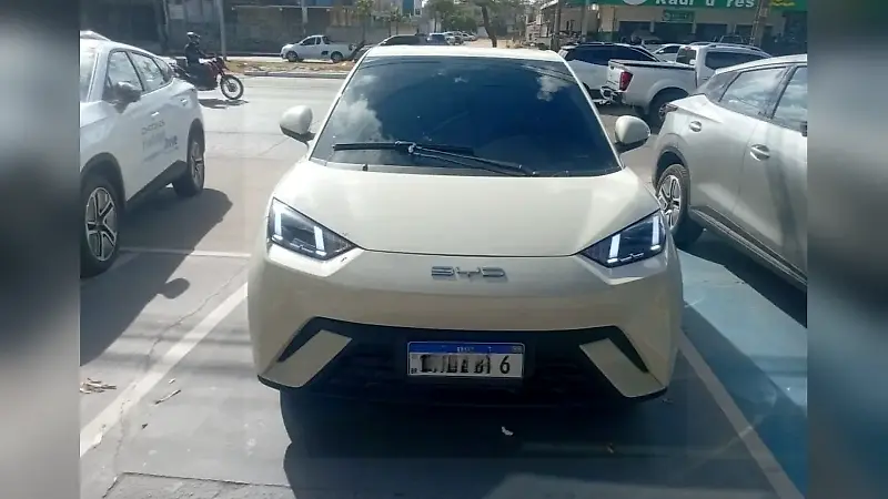 BYD Dolphin Mini - Imagem 1