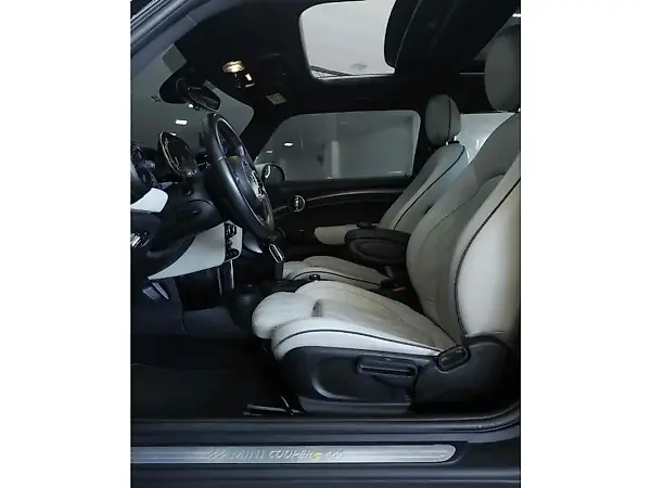 Mini Cooper SE - Imagem 6