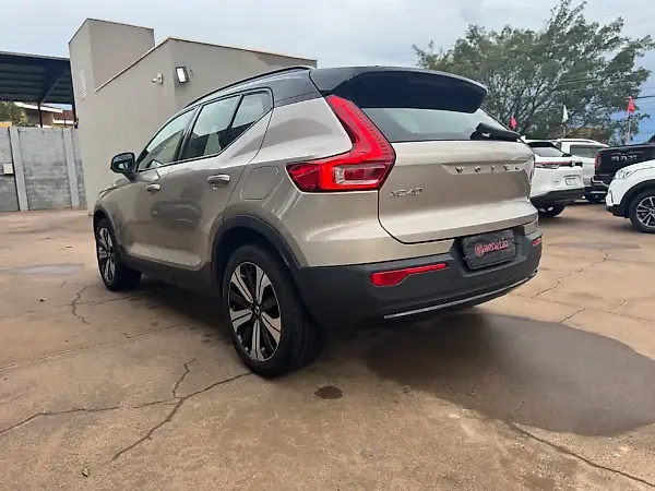 Volvo XC40 - Imagem 4