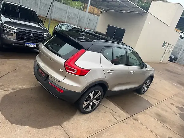 Volvo XC40 - Imagem 6