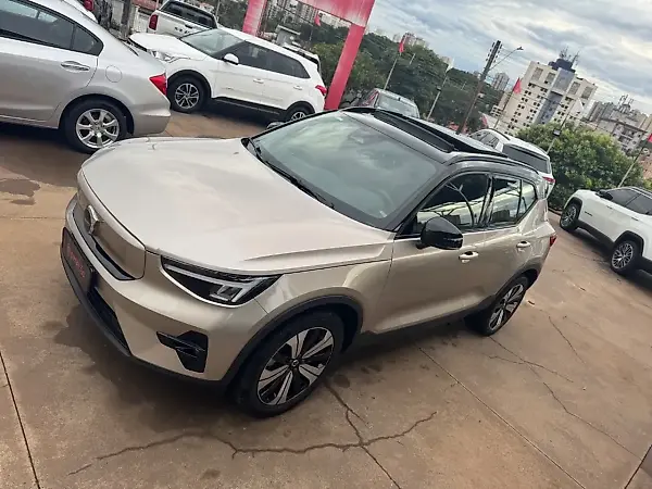 Volvo XC40 - Imagem 3
