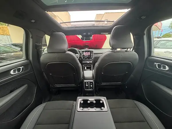 Volvo XC40 - Imagem 11