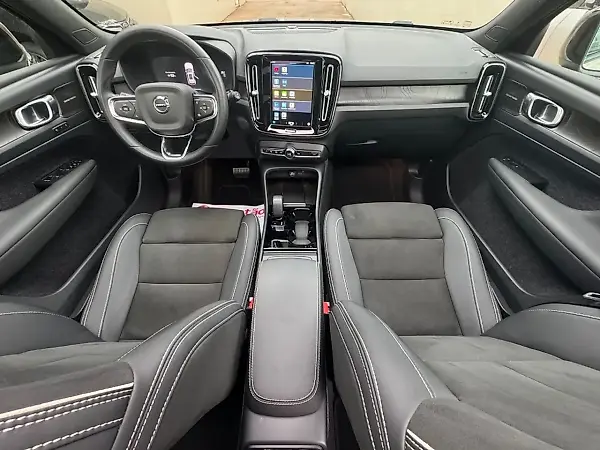 Volvo XC40 - Imagem 8