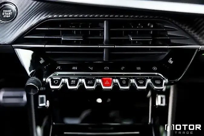 Peugeot E-2008 - Imagem 7