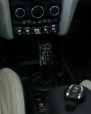 Mini Cooper SE - Imagem 7