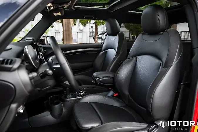 Mini Cooper SE - Imagem 16