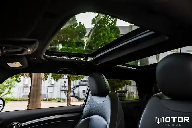 Mini Cooper SE - Imagem 14