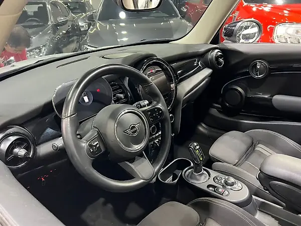 Mini Cooper SE - Imagem 8