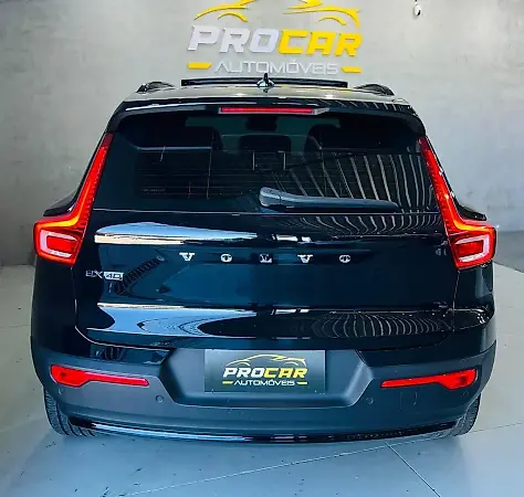 Volvo EX40 - Imagem 3