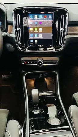 Volvo EX40 - Imagem 8