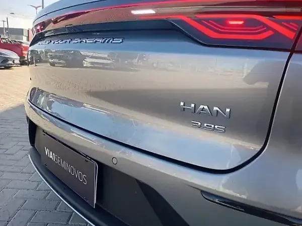BYD Han - Imagem 16
