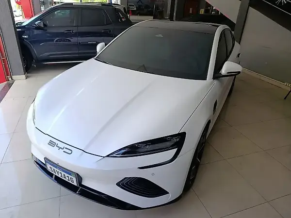 BYD Seal - Imagem 2