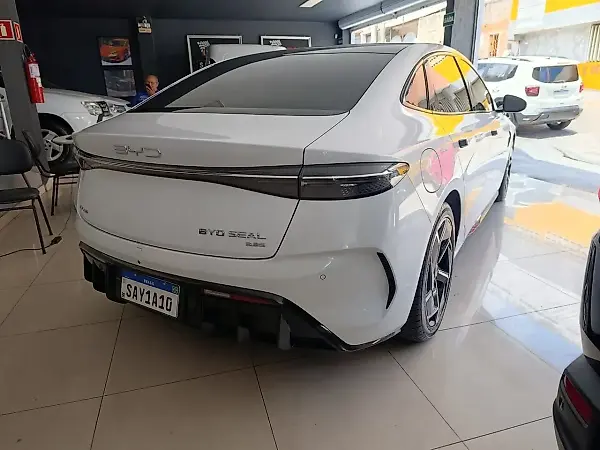 BYD Seal - Imagem 9