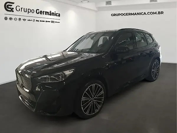BMW IX1 - Imagem 1