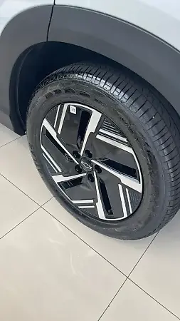 Chevrolet Captiva EV - Imagem 16