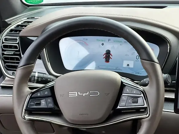 BYD Han - Imagem 11