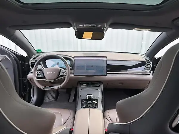BYD Han - Imagem 10