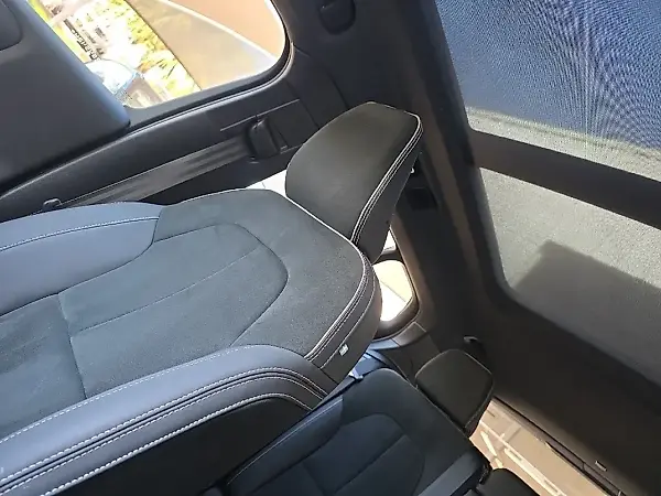 Volvo XC40 Recharge - Imagem 16