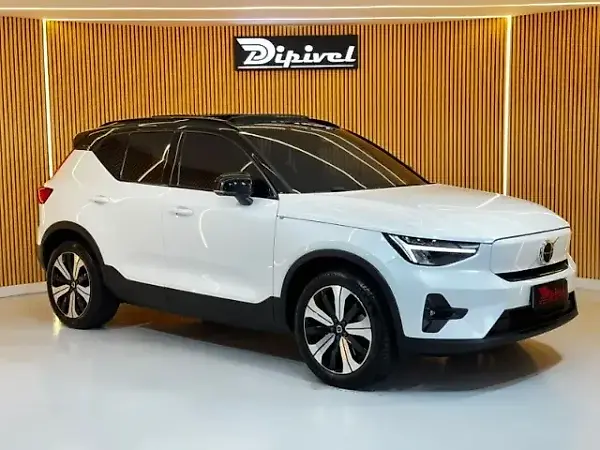 Volvo XC40 Recharge - Imagem 4