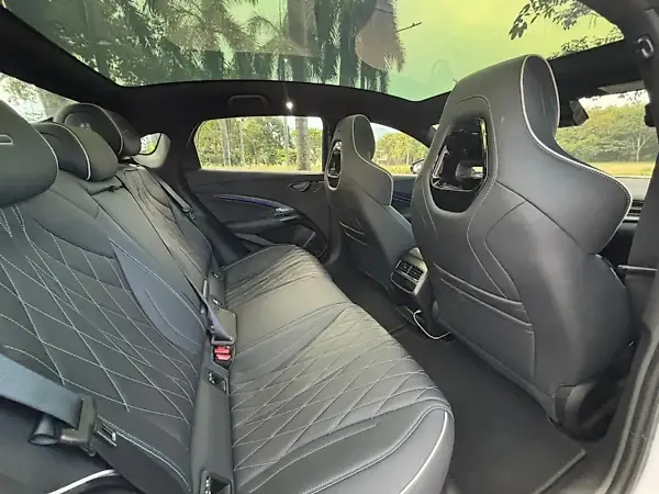 BYD Seal - Imagem 13