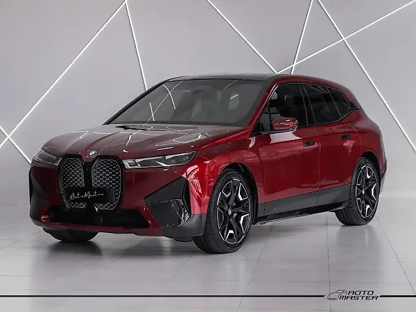 BMW Ix - Imagem 1