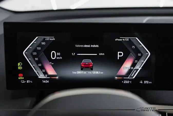 BMW Ix - Imagem 15