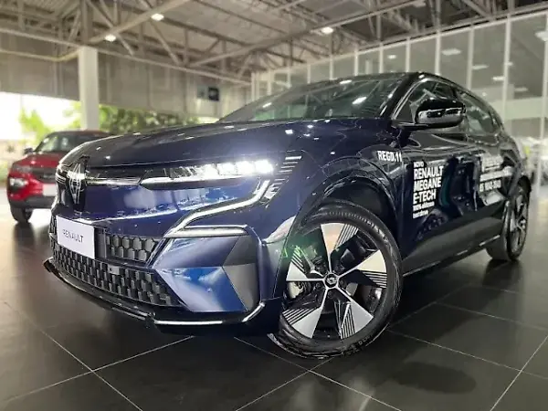 Renault Megane E-tech Electric - Imagem 1