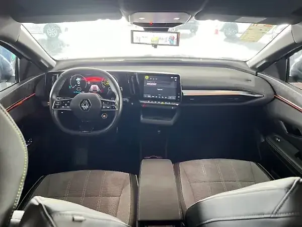 Renault Megane E-tech Electric - Imagem 7