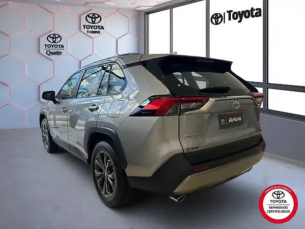 Toyota Rav4 EV - Imagem 3