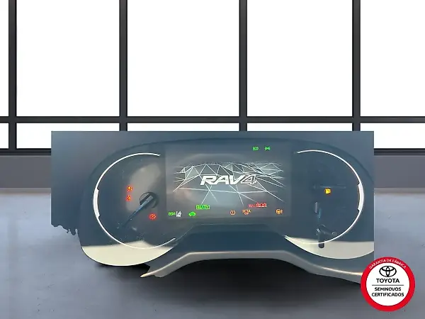 Toyota Rav4 EV - Imagem 11