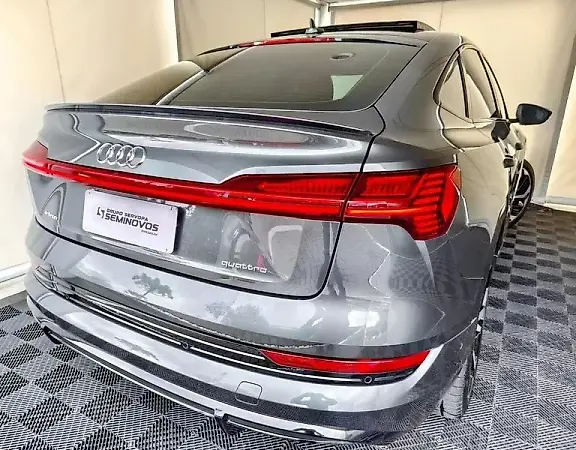 Audi E-tron Sportback - Imagem 8