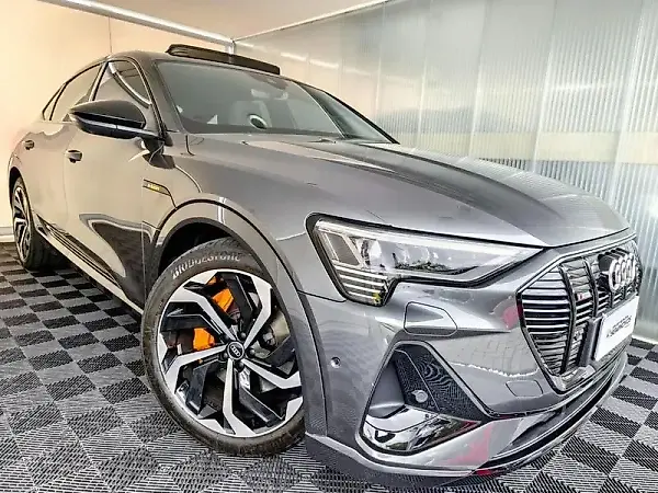 Audi E-tron Sportback - Imagem 4