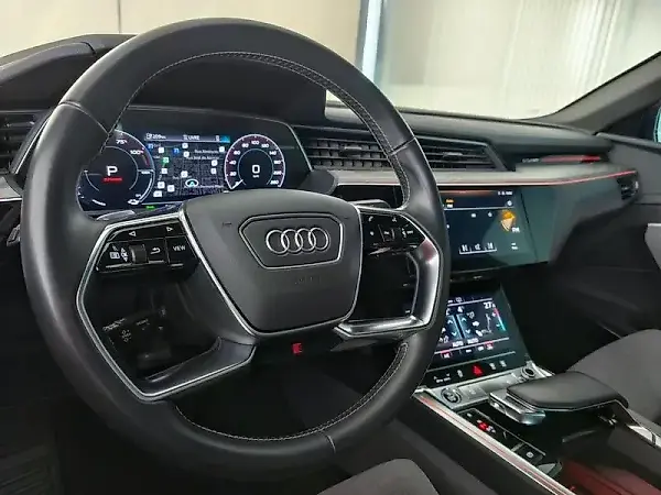 Audi E-tron Sportback - Imagem 9