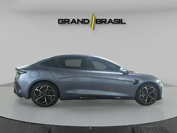 BYD Seal - Imagem 2