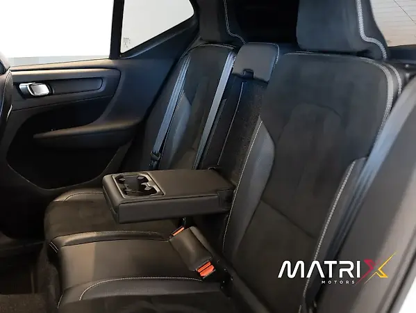 Volvo XC40 - Imagem 20