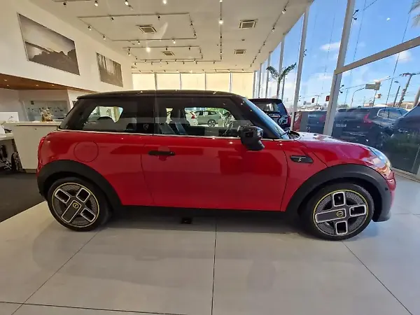 Mini Cooper SE - Imagem 4