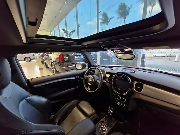 Mini Cooper SE - Imagem 11