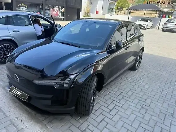 Volvo EX30 - Imagem 2
