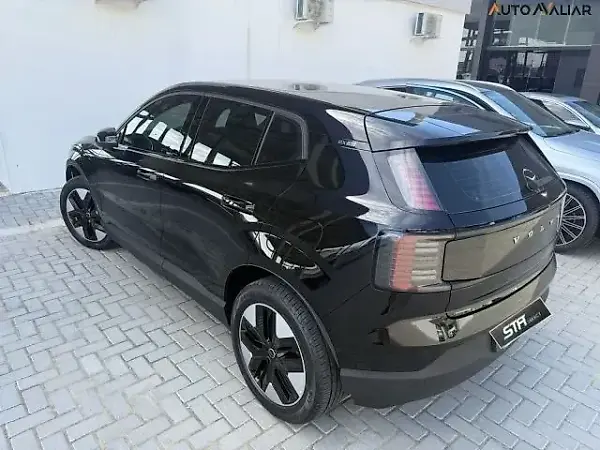 Volvo EX30 - Imagem 7