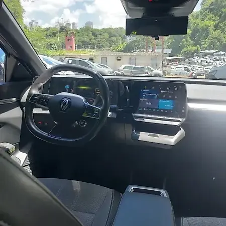 Renault Megane E-tech Electric - Imagem 5