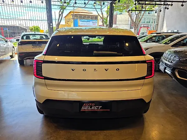 Volvo EX30 - Imagem 10