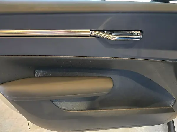 Volvo EX30 - Imagem 18