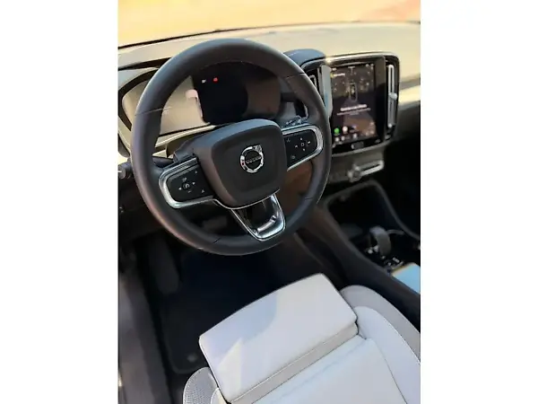 Volvo Ec40 - Imagem 12