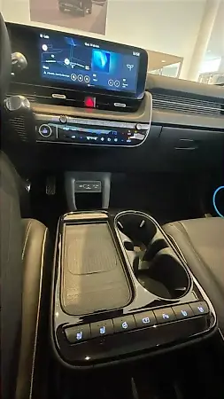 Hyundai Ioniq 5 - Imagem 12