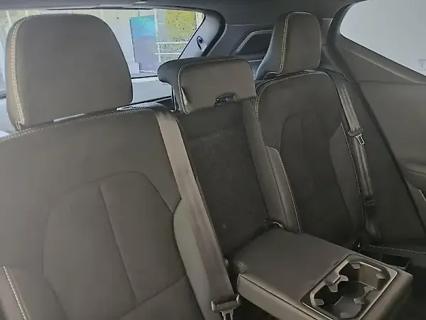 Volvo XC40 Recharge - Imagem 16
