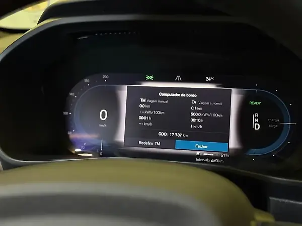 Volvo XC40 Recharge - Imagem 9