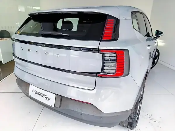 Volvo EX30 - Imagem 8
